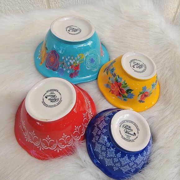 Pioneer Woman Nesting Measuring Bowls Cups Set of 4 Piece-Floral ceramic - Picture 2 of 3